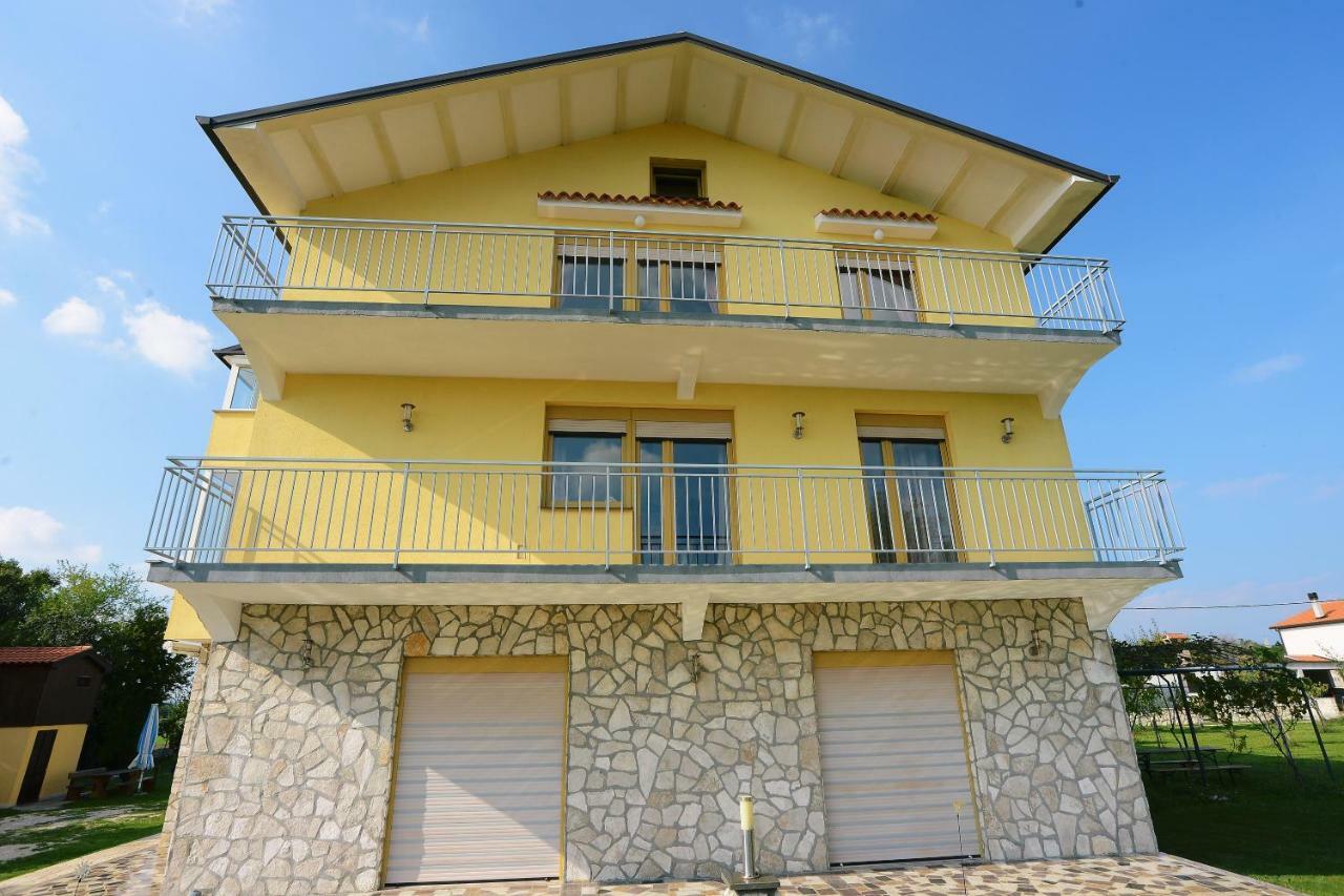 Ferienhaus Tomic Nedeščina 外观 照片