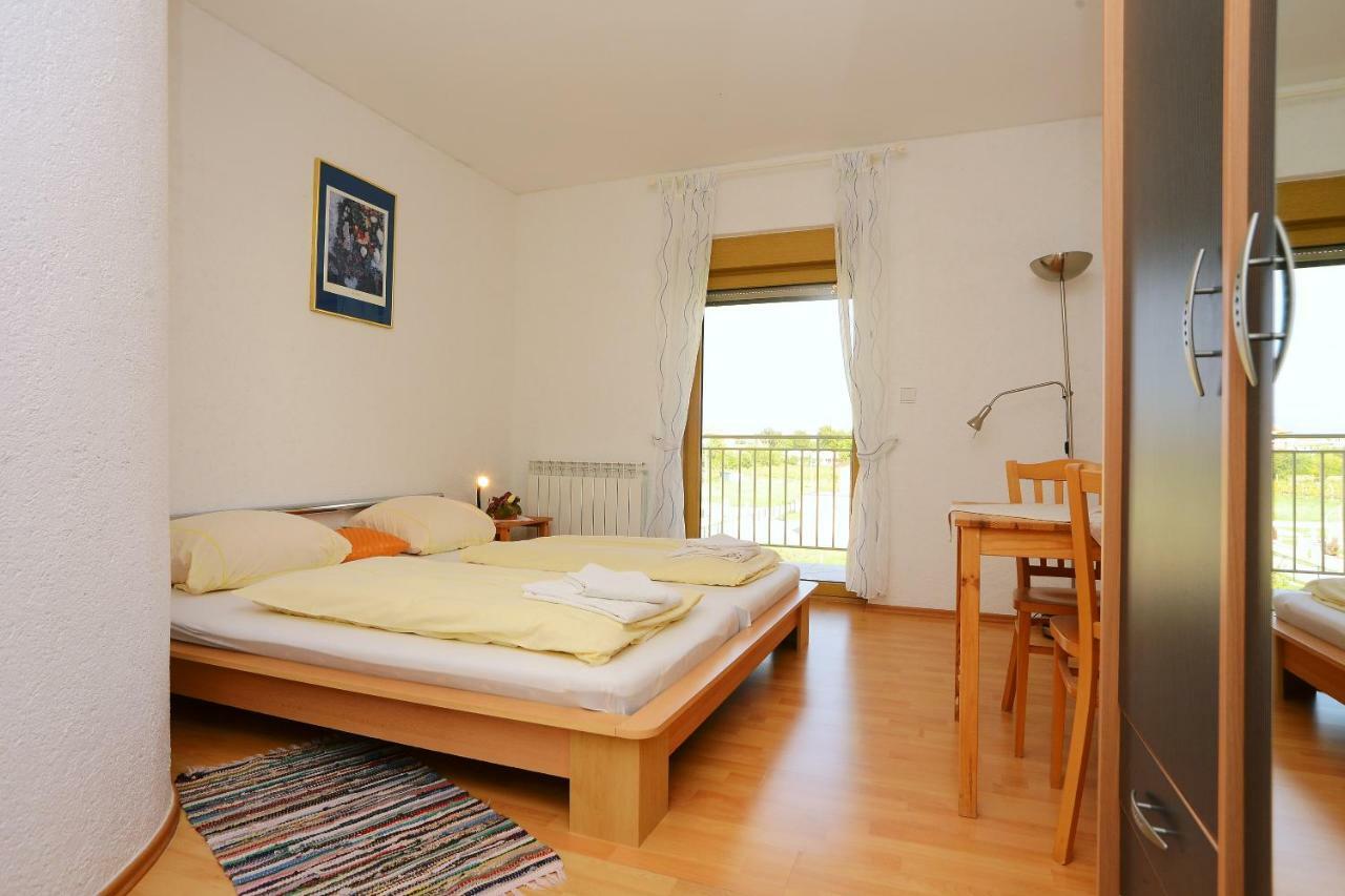 Ferienhaus Tomic Nedeščina 外观 照片