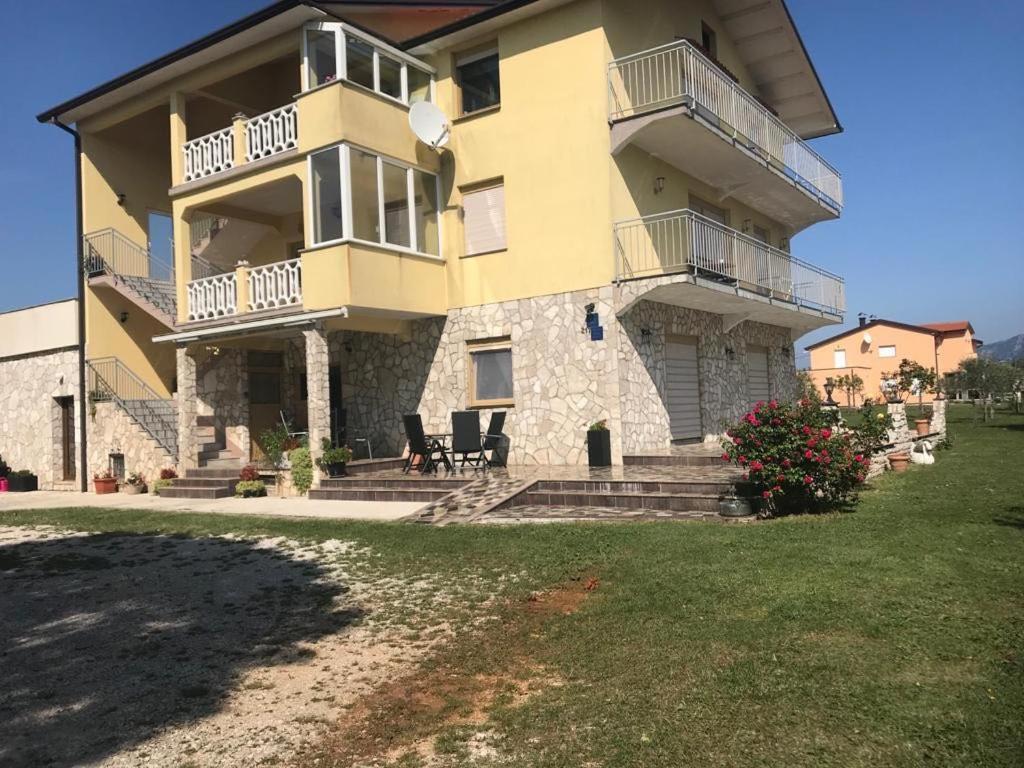 Ferienhaus Tomic Nedeščina 外观 照片